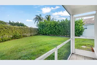 12287  Pleasant Green Way, Boynton Beach, FL 33437 - Photo 16