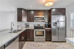 2200 NE 33rd Ave, Fort Lauderdale, FL 33305 - Photo 6