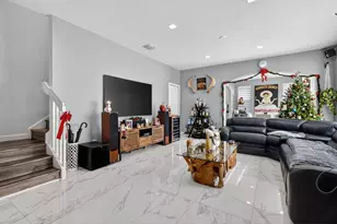 4197 SW 157th Ave, Hollywood, FL 33027 - Photo 4