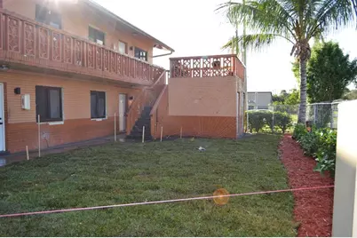 940 NW 8th Ave, Pompano Beach, FL 33060 - Photo 14