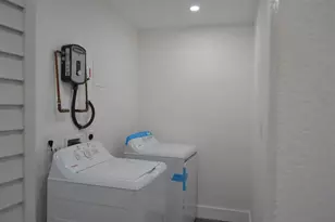 940 NW 8th Ave, Pompano Beach, FL 33060 - Photo 10