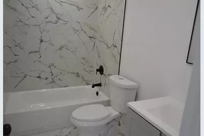 940 NW 8th Ave, Pompano Beach, FL 33060 - Photo 8