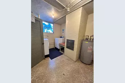 2400 NE 10th St, Unit #205, Pompano Beach, FL 33062 - Photo 6