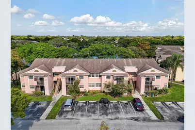 641  Cypress Lake Blvd, Unit #E18, Pompano Beach, FL 33064 - Photo 2