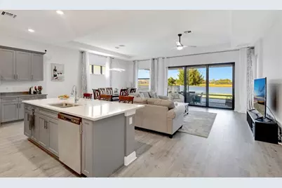 15865  Key Biscayne Ln, Loxahatchee, FL 33470 - Photo 4