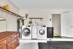 20231 NW 10th St, Pembroke Pines, FL 33029 - Photo 34