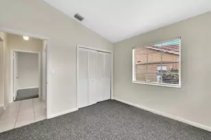 20231 NW 10th St, Pembroke Pines, FL 33029 - Photo 8