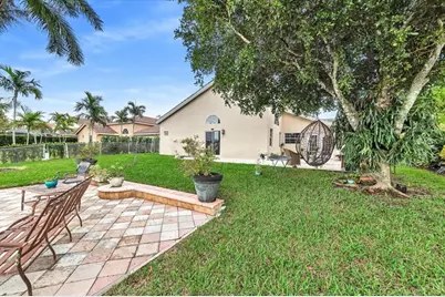 20231 NW 10th St, Pembroke Pines, FL 33029 - Photo 42