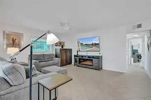 935 SE 9th Ave, Pompano Beach, FL 33060 - Photo 18