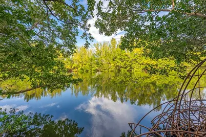 6204  Paradise Point Dr, Palmetto Bay, FL 33157 - Photo 10