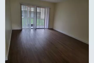 1501  Crescent Cir, Unit #B12, West Palm Beach, FL 33403 - Photo 6