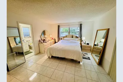 9673 NW 45th St, Sunrise, FL 33351 - Photo 12