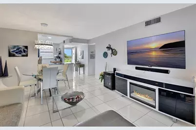 2615 NE 3rd Ct, Unit #411, Boynton Beach, FL 33435 - Photo 1