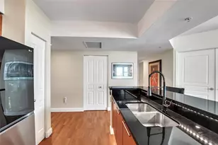 350 SE 2nd St, Fort Lauderdale, FL 33301 - Photo 10