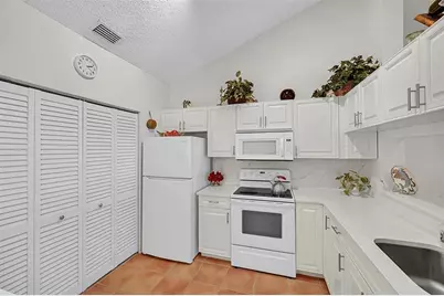 415  Buttonwood Pl, Boca Raton, FL 33431 - Photo 12