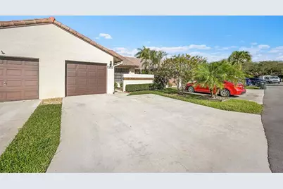 415  Buttonwood Pl, Boca Raton, FL 33431 - Photo 2