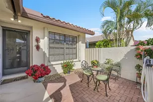 415 Buttonwood Pl, Boca Raton, FL 33431 - Photo 4