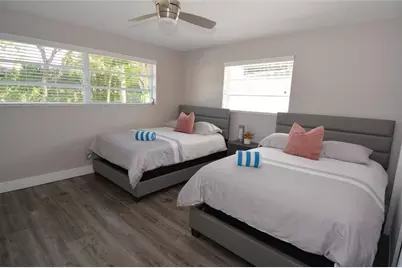 3840 N 42nd Ter, Hollywood, FL 33021 - Photo 16