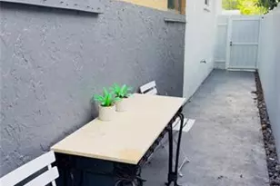 3923 SW 62nd Ct, Miami, FL 33155 - Photo 2