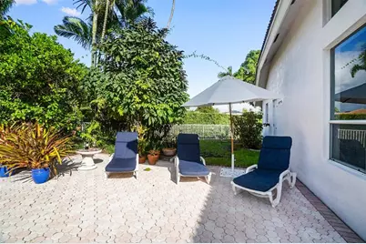 1012 SW 156th Ave, Pembroke Pines, FL 33027 - Photo 48