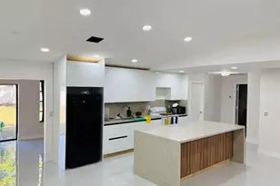 1117 SE 19th Terrace, Cape Coral, FL 33990 - Photo 2