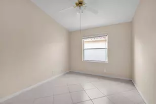 5065 Glenville Dr, Boynton Beach, FL 33437 - Photo 12