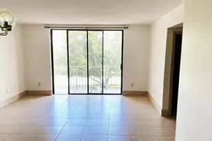 901 Hillcrest Dr, Hollywood, FL 33021 - Photo 2