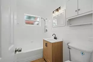 2530 McKinley St, Hollywood, FL 33020 - Photo 8