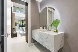 2717 NE 29th St, Fort Lauderdale, FL 33306 - Photo 14