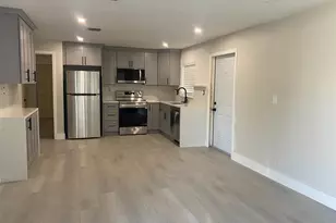 2717 SW 9th St, Fort Lauderdale, FL 33312 - Photo 2