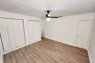 701 SW 68th Terrace, Pembroke Pines, FL 33023 - Photo 4