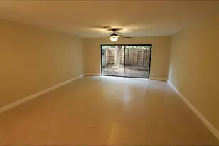 140 SE 12th Ave, Pompano Beach, FL 33060 - Photo 12