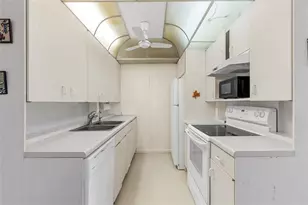 3028 Newport H, Deerfield Beach, FL 33442 - Photo 14