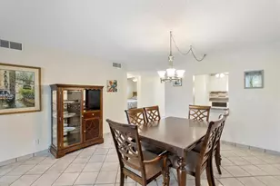 8971 S Hollybrook Blvd, Pembroke Pines, FL 33025 - Photo 10