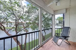 8971 S Hollybrook Blvd, Pembroke Pines, FL 33025 - Photo 2