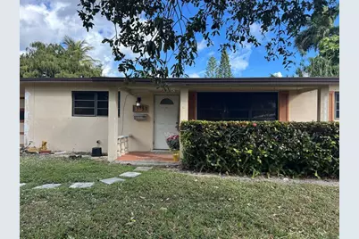 5751 SW 55th St, Davie, FL 33314 - Photo 4