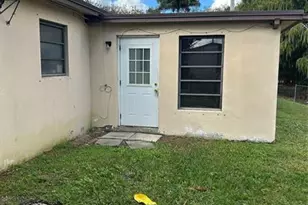 5751 SW 55th St, Davie, FL 33314 - Photo 6