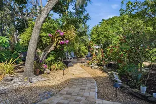 2727 NW Florida Ave, Stuart, FL 34994 - Photo 44