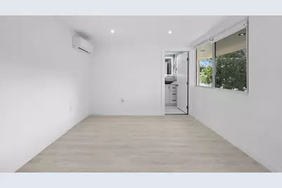 823 SW 27th St, Fort Lauderdale, FL 33315 - Photo 12