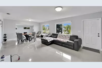 3322  McKinley St, Hollywood, FL 33021 - Photo 6