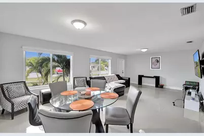 3322  McKinley St, Hollywood, FL 33021 - Photo 16