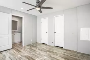 5681 SW Cypress Dr, Fort Lauderdale, FL 33312 - Photo 14