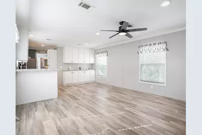 5681 SW Cypress Dr, Fort Lauderdale, FL 33312 - Photo 8