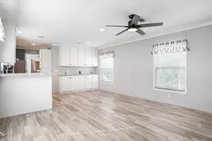 5681 SW Cypress Dr, Fort Lauderdale, FL 33312 - Photo 8