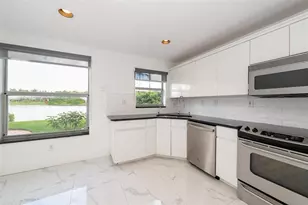 10965 NW 59th St, Doral, FL 33178 - Photo 20