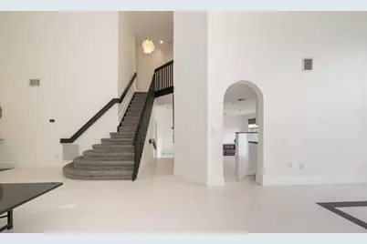 10965 NW 59th St, Doral, FL 33178 - Photo 8