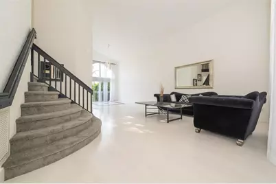 10965 NW 59th St, Doral, FL 33178 - Photo 2