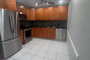 3050 Wolverton C, Boca Raton, FL 33434 - Photo 2