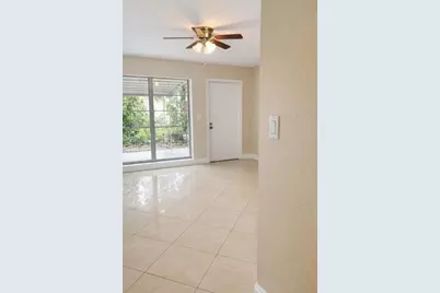 2077 E Bond Dr, Unit #2077, West Palm Beach, FL 33415 - Photo 4