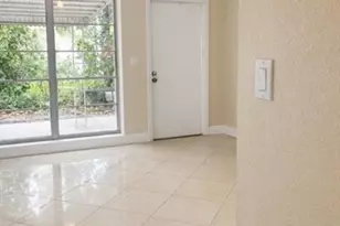 2077 E Bond Dr, West Palm Beach, FL 33415 - Photo 4